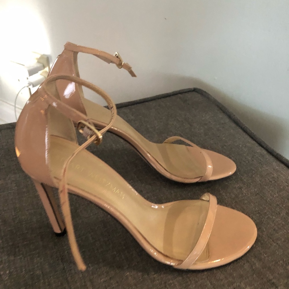 Stuart weitzman nude sandals